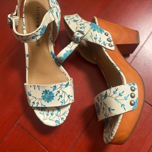 Lucky Brand Floral Sandal